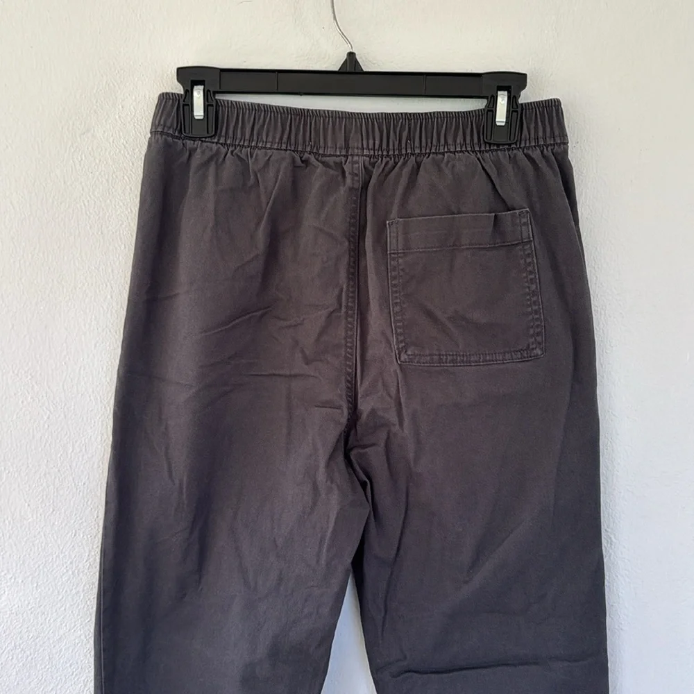 Old Navy boy’s dark gray taper built-in flex cotton chino pants size XXL